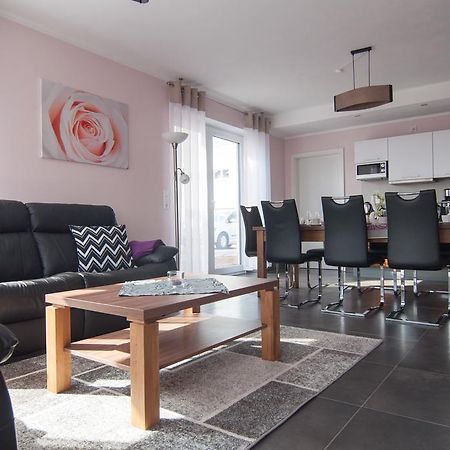 Komfortable Apartment-Wohnung ฟุลดา ภายนอก รูปภาพ