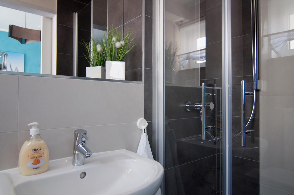Komfortable Apartment-Wohnung ฟุลดา ภายนอก รูปภาพ