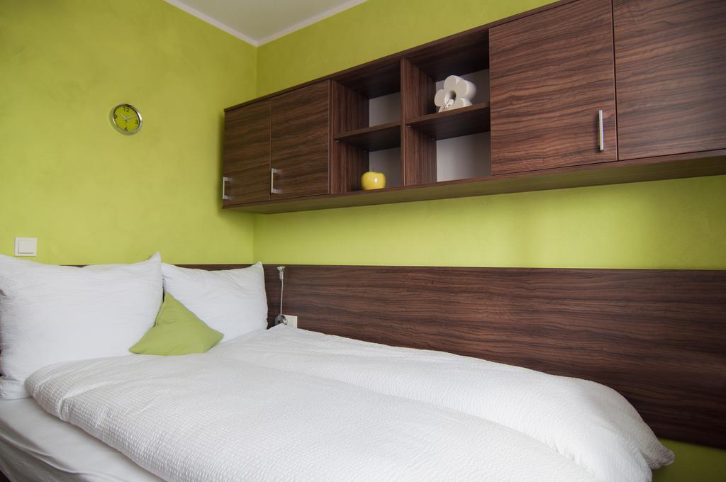 Komfortable Apartment-Wohnung ฟุลดา ภายนอก รูปภาพ