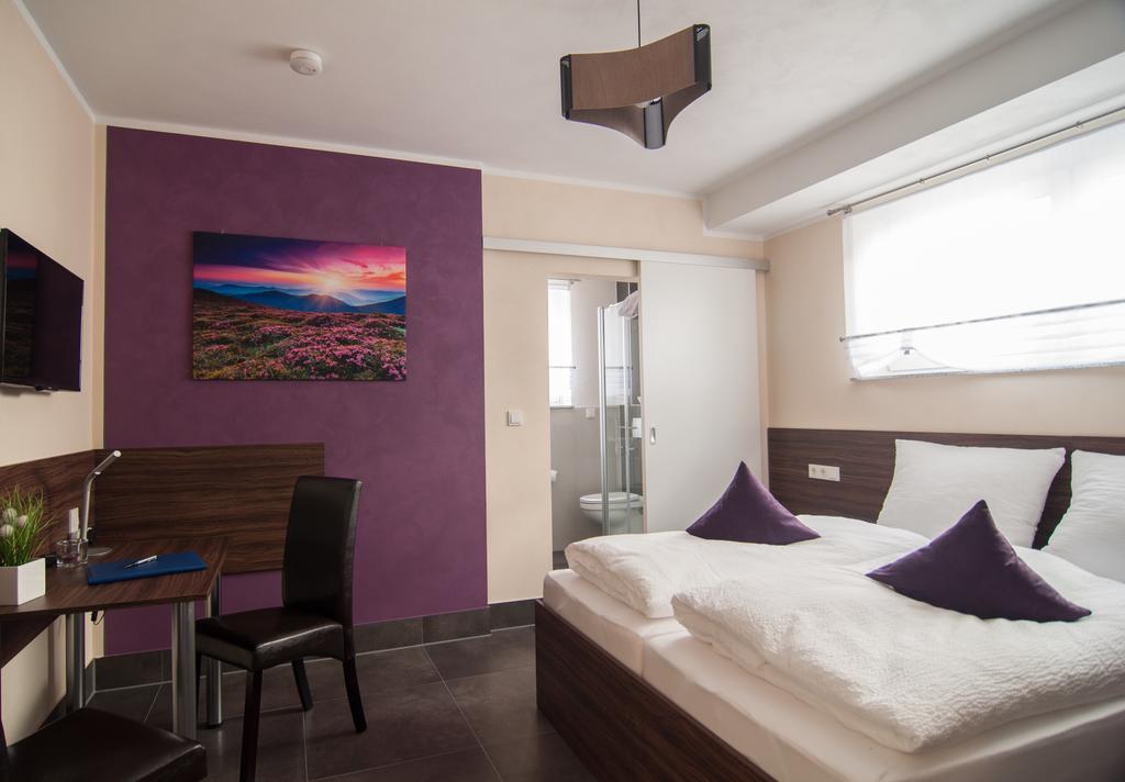 Komfortable Apartment-Wohnung ฟุลดา ภายนอก รูปภาพ