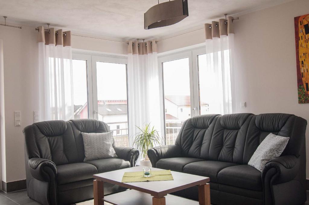 Komfortable Apartment-Wohnung ฟุลดา ภายนอก รูปภาพ